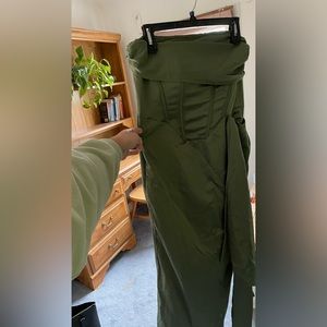 Green Midi Strapless Pretty Little Thing Dress with slit